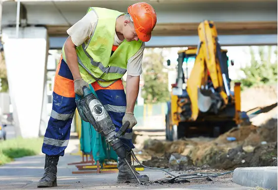 What Protective Gear is Necessary When Working With Power Saws?